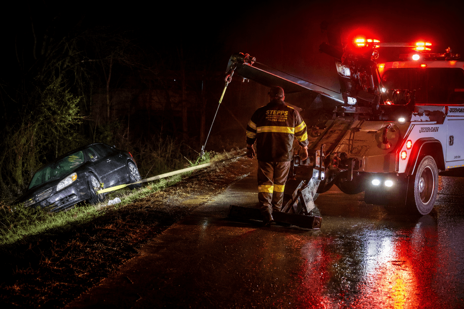 Towing service photo